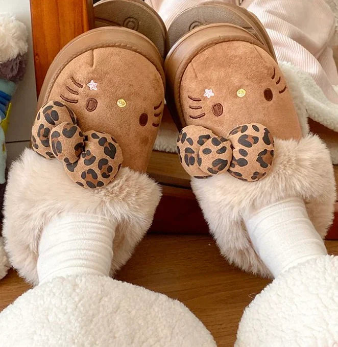 Sweechu's Hello Kitty Slippers π¦